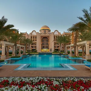 Apartament Amazing Beachfront Near Atlantis Waterpark By Simply Comfort Sarai Palm Jumeirah, Dubaj